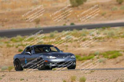 media/Jun-01-2025-CalClub SCCA (Sun) [[eae223c5dd]]/Group 1/Track Event 5/